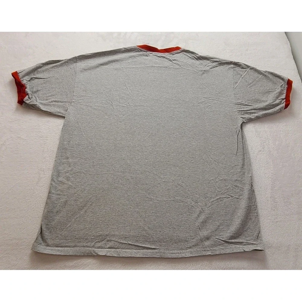 Champs Sports‎ Men's Ringer T-Shirt Gray Red Short Sleeve Crew Neck Athletic Tee